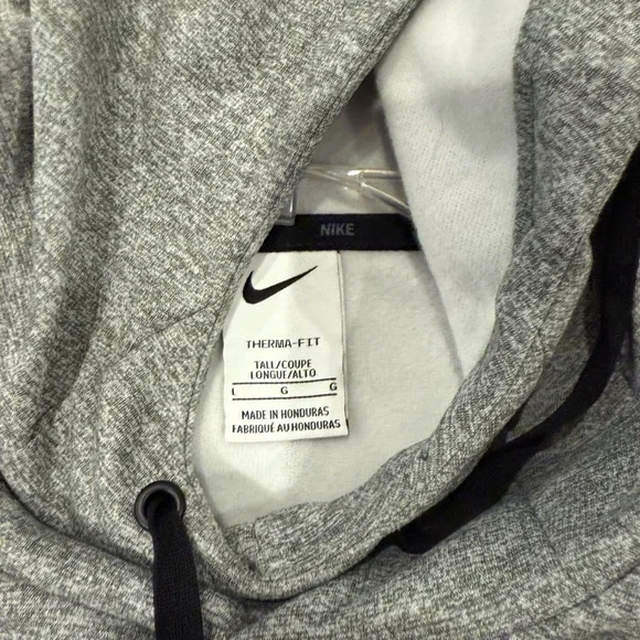 NWOT - Nike Heather Gray Therma Hoodie - Picture 2 of 5